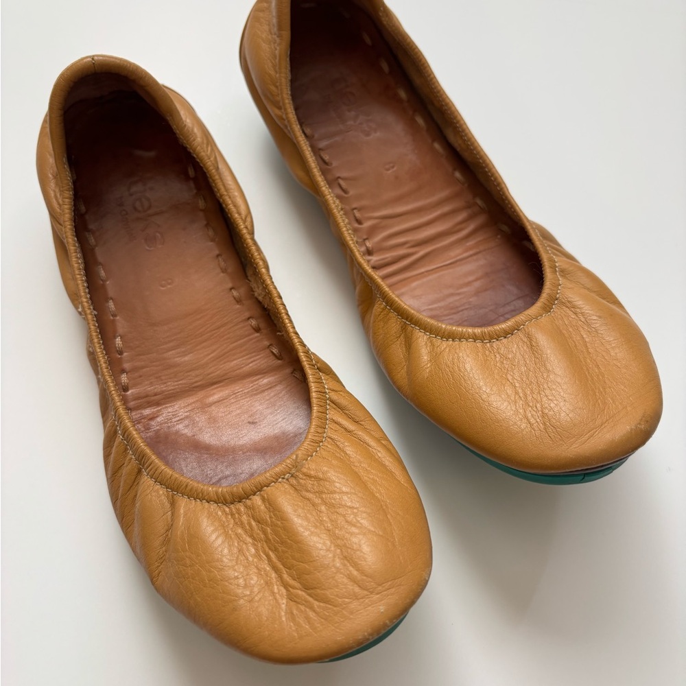 Tieks Tan Leather Flats
